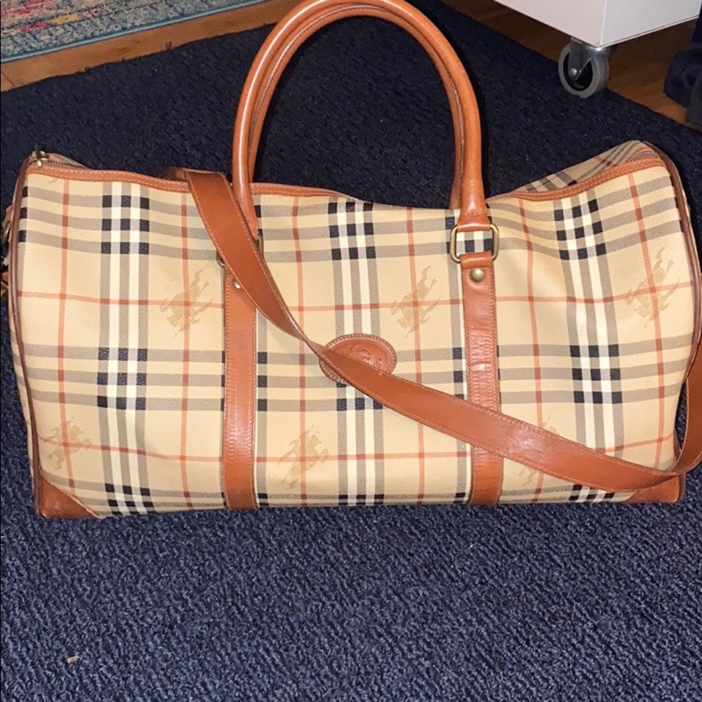 Burberry Nova plaid Boston weekend duffle w/strap